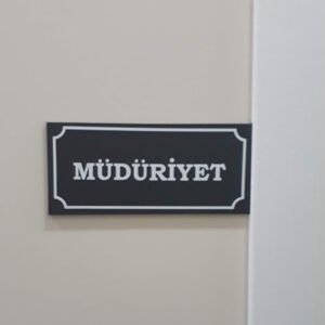 Kapı İsimliği 03