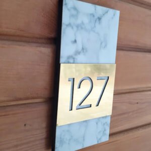 Kapı Numarası 77